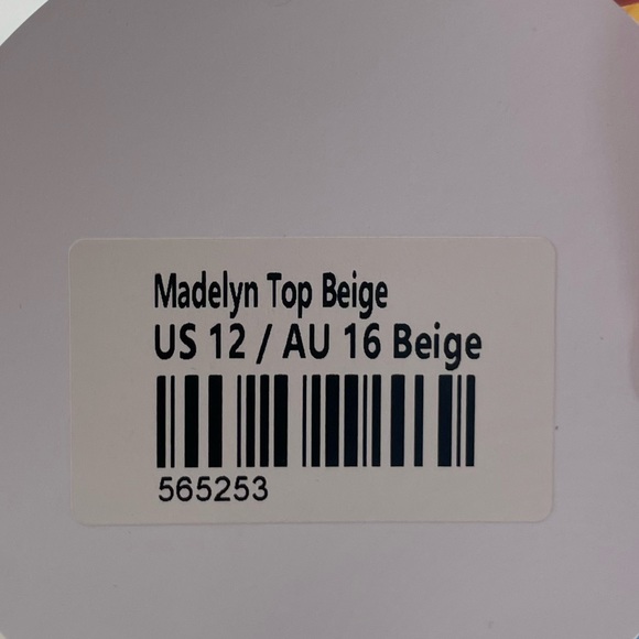 Madelyn Top Beige - Picture 3 of 3